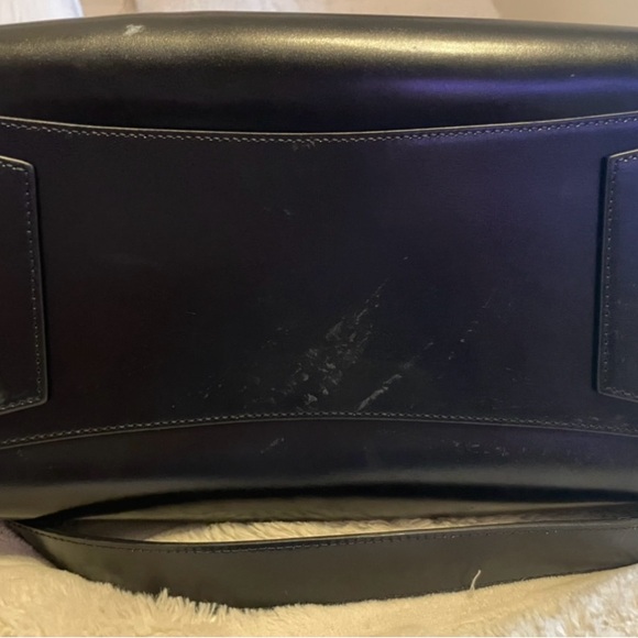 Authentic Black Givenchy Antigona Medium Bag - Picture 7 of 9